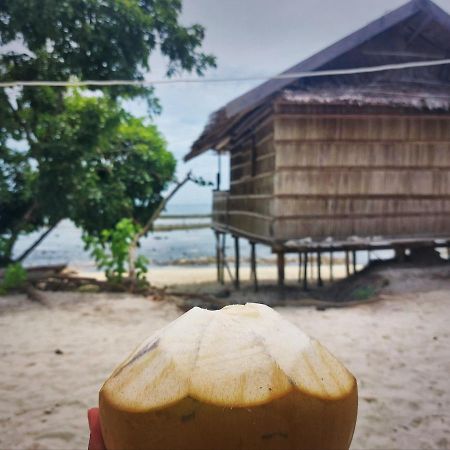 West Mansuar Homestay Pulau Mansuar Ngoại thất bức ảnh