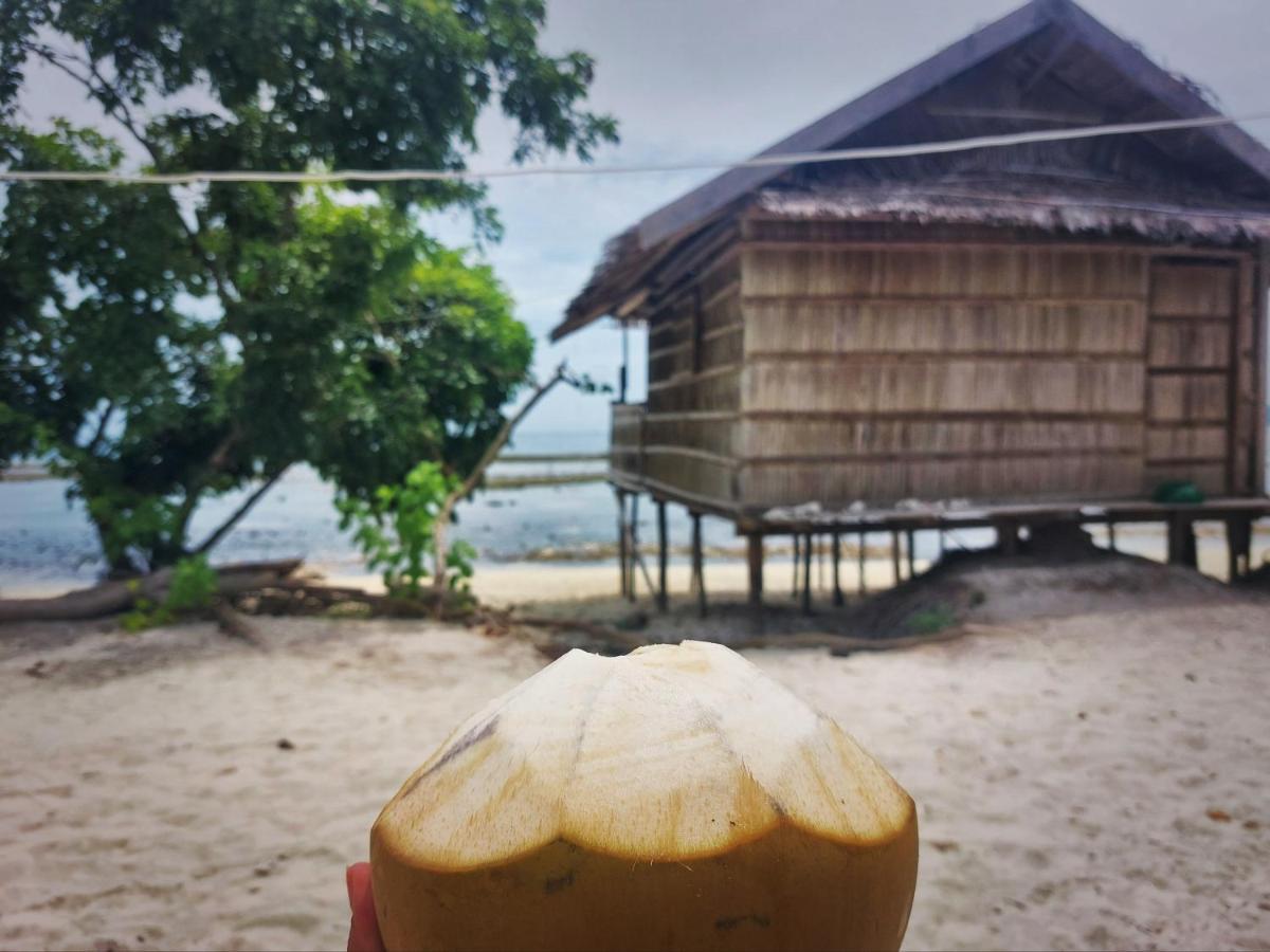 West Mansuar Homestay Pulau Mansuar Ngoại thất bức ảnh