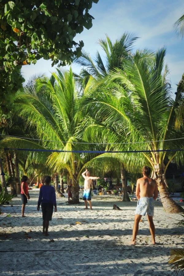 West Mansuar Homestay Pulau Mansuar Ngoại thất bức ảnh